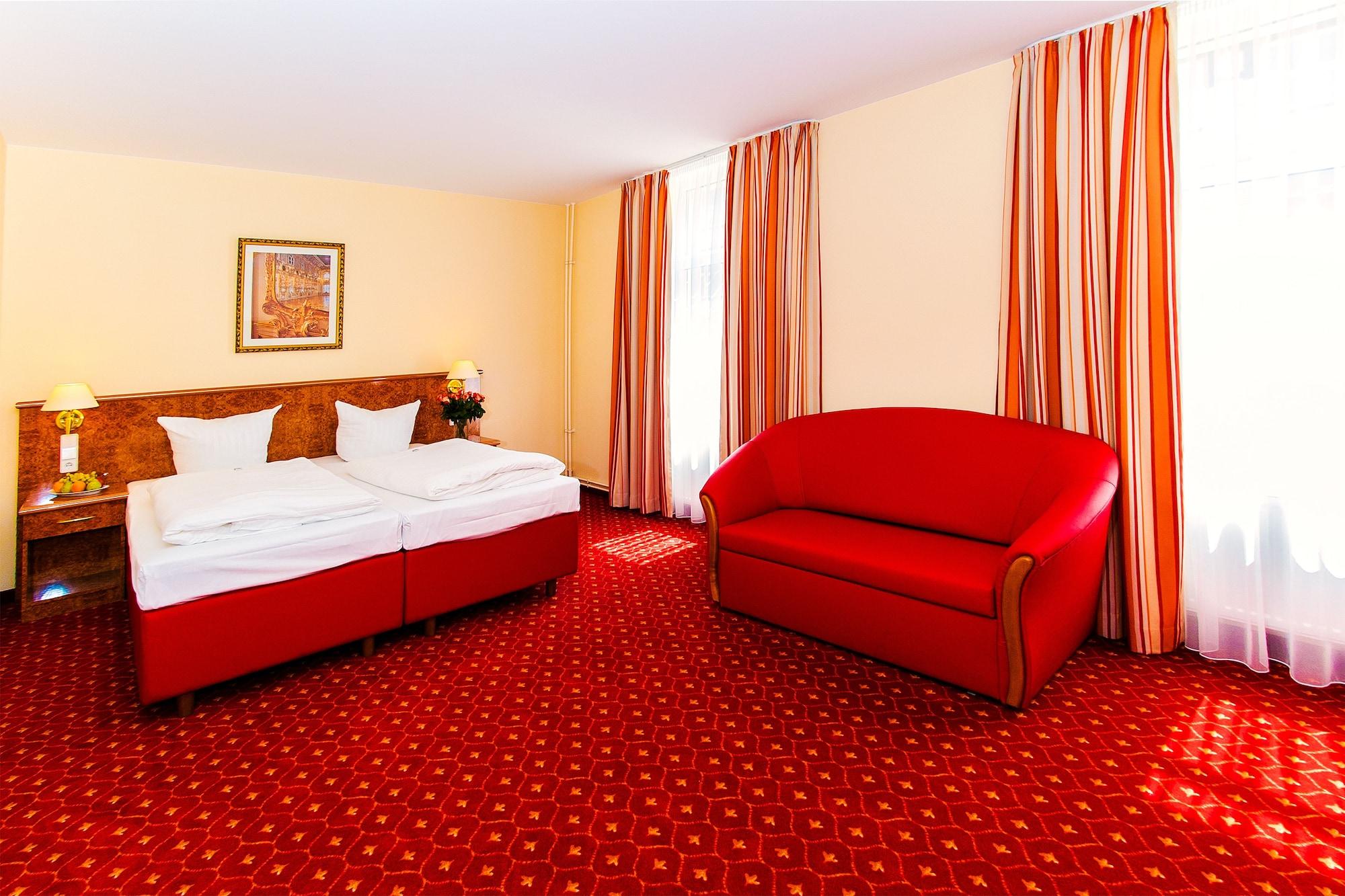 & Zarenhof Friedrichshain 3*
