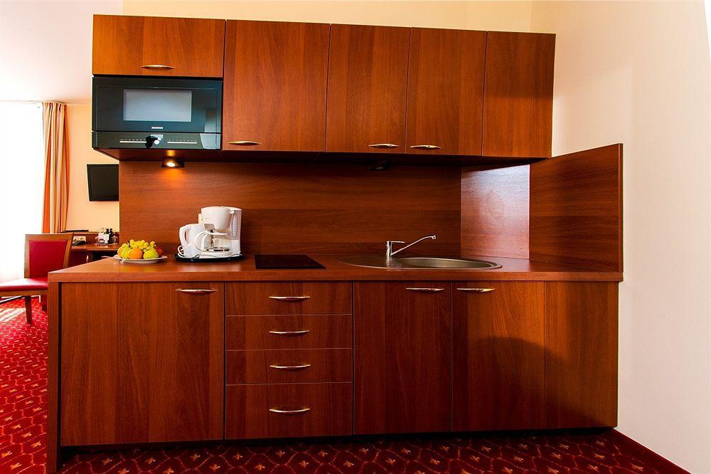 & Zarenhof Friedrichshain Hotel 3*